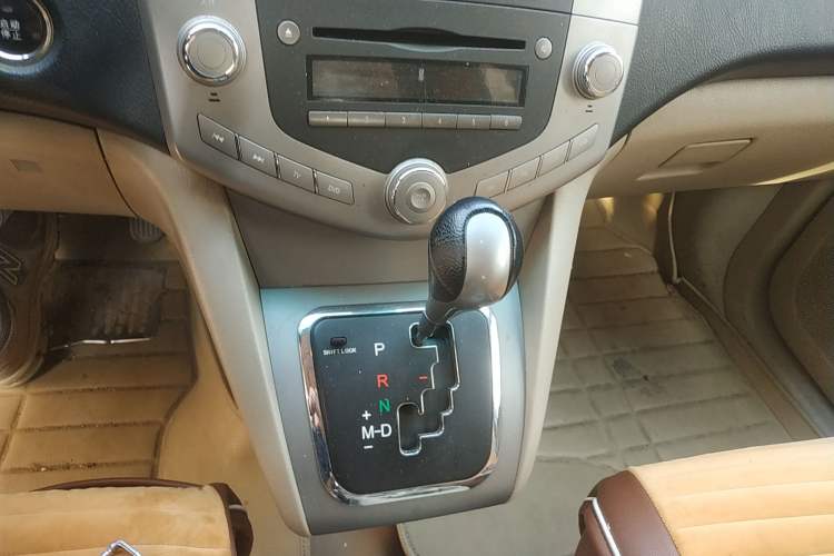 Used BYD S6 2012 2.4L Automatic Luxury Edition