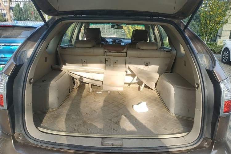 Used BYD S6 2012 2.4L Automatic Luxury Edition