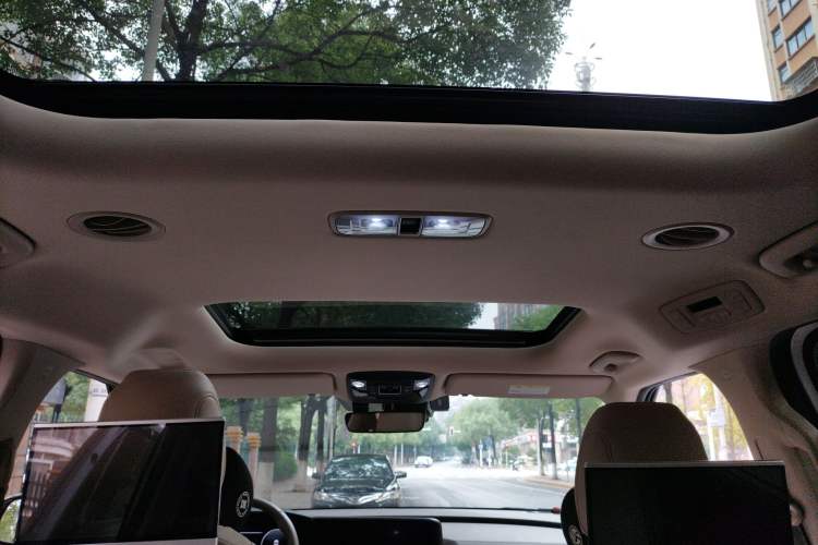 Used Kia Carnival 2021 2.0T Luxury Tech Edition
