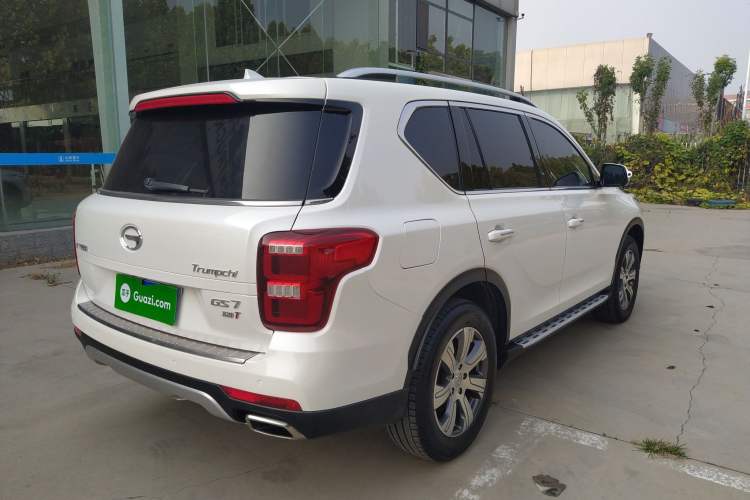 Used GAC Trumpchi GS7 2017 320T Two-Wheel-Drive Luxury Smart Connectivity Model
