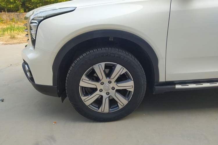 Used GAC Trumpchi GS7 2017 320T Two-Wheel-Drive Luxury Smart Connectivity Model