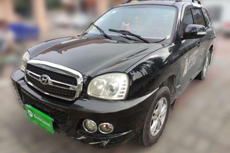 Used Huatai Santa Fe Classic 2013 2.0T Diesel Manual Two-Wheel Drive Sunroof Model