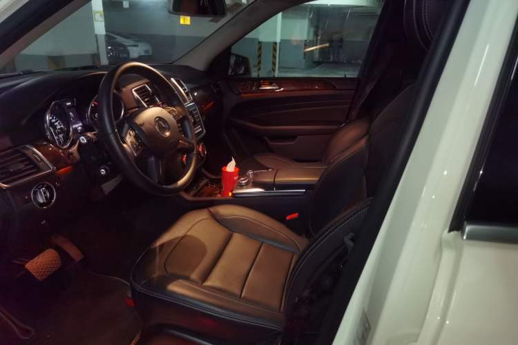 Used Mercedes-Benz M-Class 2012 ML 350 Luxury Edition
