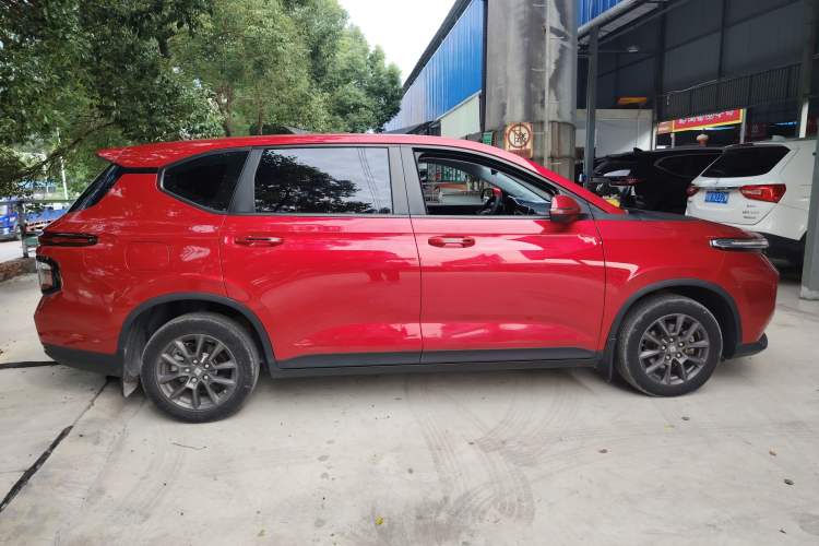 Used Baojun RM-5 2019 1.5L CVT Elite Version with 24-Hour Online Service 7 Seats
