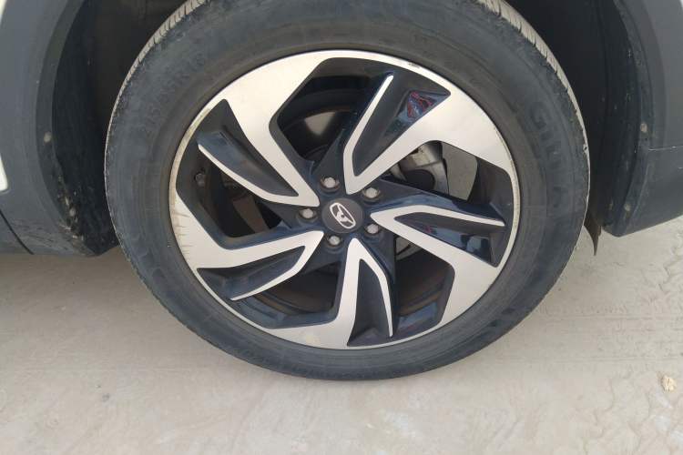 Used Cowin Xuanjie 2020 1.5L CVT Zhaо Right Front Wheel Hub