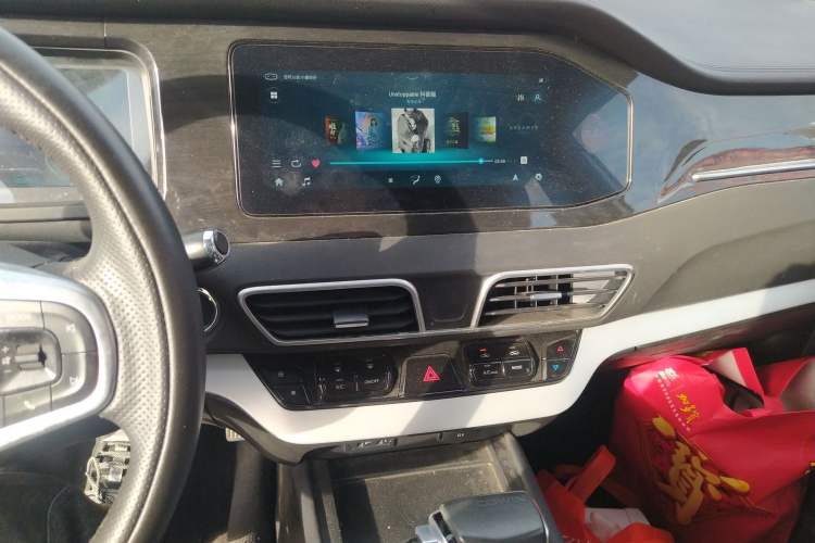 Used Cowin Xuanjie 2020 1.5L CVT Zhaо Audio And AC Panel