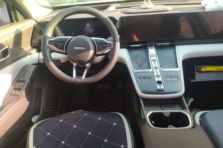 Used Haval Fierce Dragon Max 2023 1.5L Hi4 105 Four-Wheel Drive Smart Flagship Edition Steering Wheel