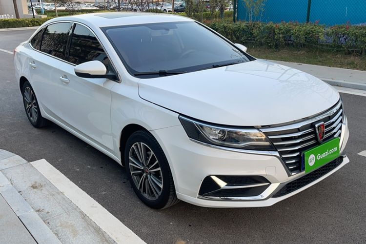 Used Roewe i6 2020 PLUS 1.6L CVT 4G Connected Glory Flagship Edition
