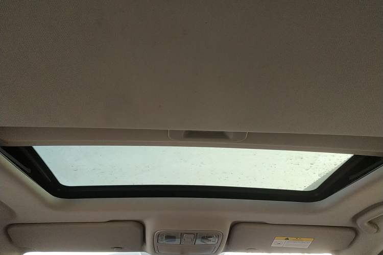 Used Oshan CX70 2016 1.6L Manual Luxury Model