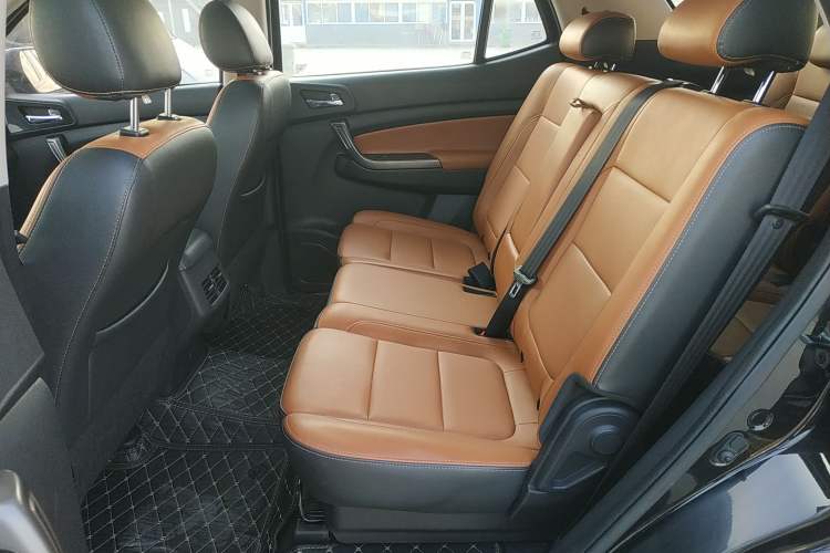 Used Oshan CX70 2016 1.6L Manual Luxury Model