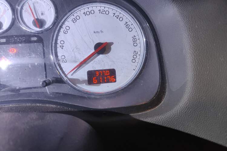 Used Peugeot 307 2010 Hatchback 1.6L Automatic Luxury Edition
