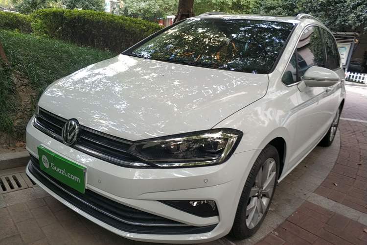 Used Volkswagen Golf Sportsvan 2019 280TSI Automatic Trendy Model China VI Standard