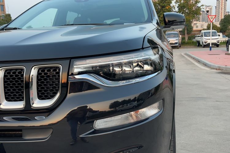 Used Jeep Grand Commander 2018 2.0T Four-Wheel Drive Smart Enjoyment Version China VI
