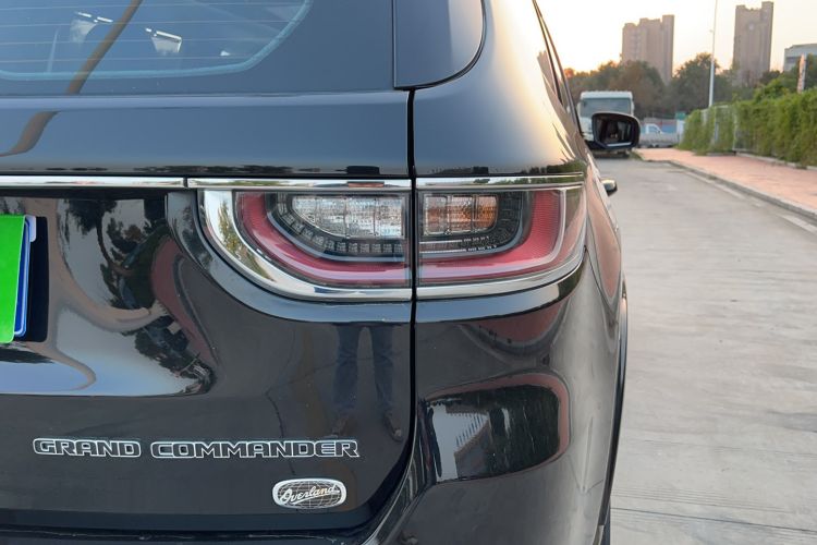 Used Jeep Grand Commander 2018 2.0T Four-Wheel Drive Smart Enjoyment Version China VI
