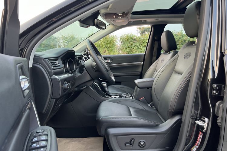 Used Jeep Grand Commander 2018 2.0T Four-Wheel Drive Smart Enjoyment Version China VI
