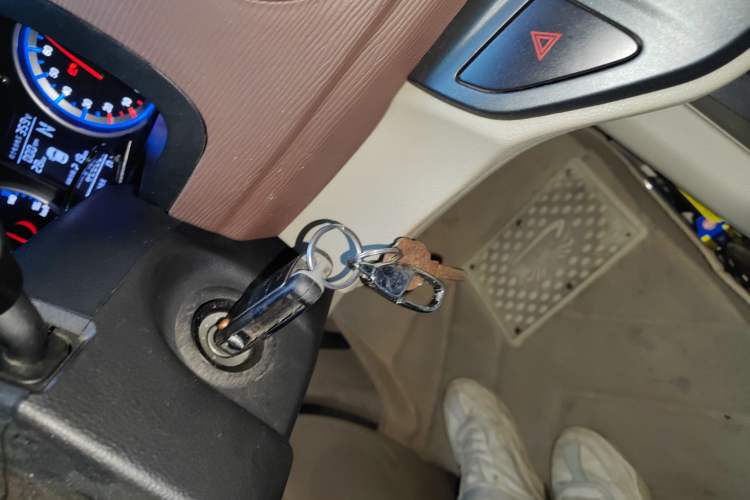 Used FORTHING Lingzhi M5 2020 Comfort Model 7 Seats