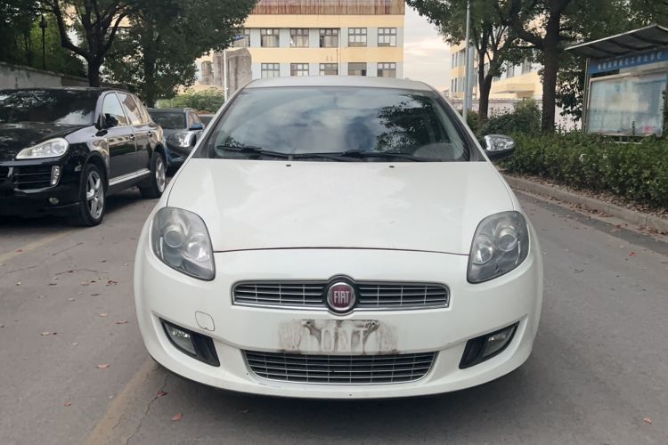 Used Fiat Bravo 2011 1.4T AMT Comfort Edition
