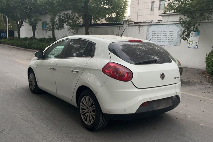 Used Fiat Bravo 2011 1.4T AMT Comfort Edition
