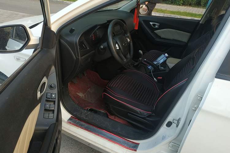 Used GAC Trumpchi GA3S Vision 2014 1.6L Manual Luxury Edition