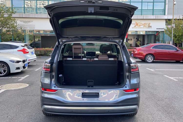 Used Volkswagen ID.6 X 2021 Prime Kinergy Four-Wheel Drive Edition