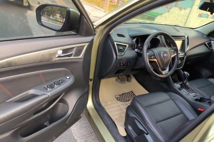 Used Changan CS75 2014 1.8T Automatic Elite Model China IV Standard
