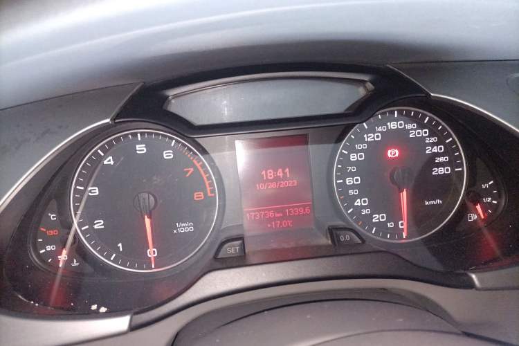 Used Audi A4L 2009 2.0 TFSI Comfort Model