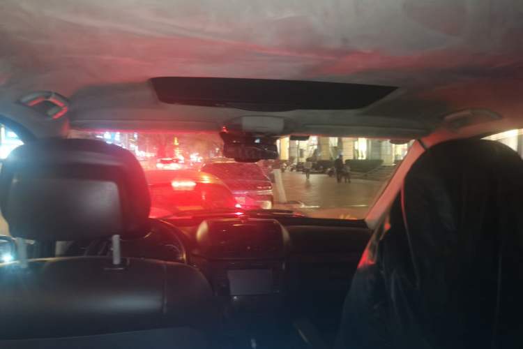 Used Mercedes-Benz Viano 2010 2.5L Prestige Edition Headliner