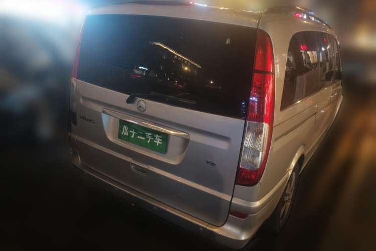 Used Mercedes-Benz Viano 2010 2.5L Prestige Edition Rear Right 45 Deg