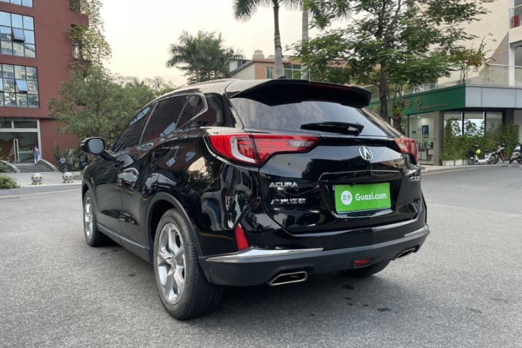 Used Acura CDX 2016 1.5T Two-Wheel Drive Deluxe Edition Exterior 2