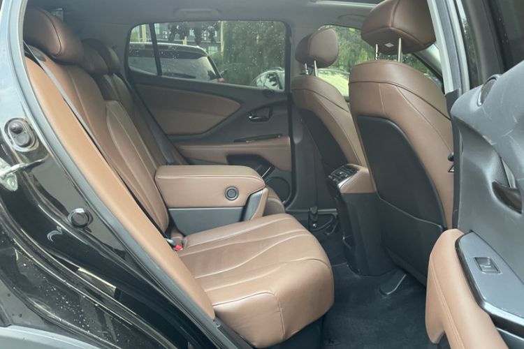 Used Acura CDX 2016 1.5T Two-Wheel Drive Deluxe Edition Interior 12