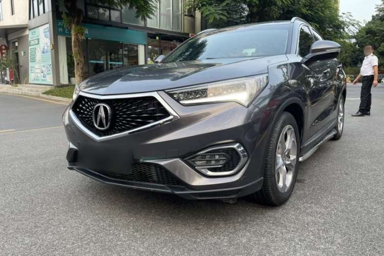 Used Acura CDX 2016 1.5T Two-Wheel Drive Deluxe Edition