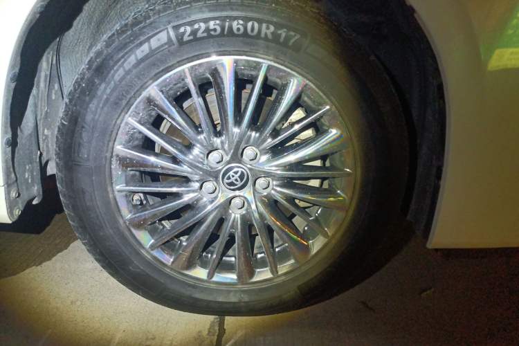 Used Toyota Vellfire 2019 Dual-Engine 2.5L HV Prestige Edition
