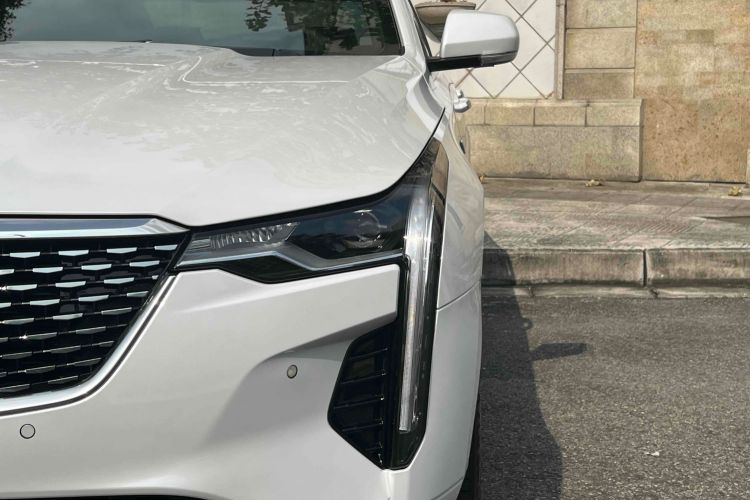 Used Cadillac CT4 2023 28T Luxury Version
