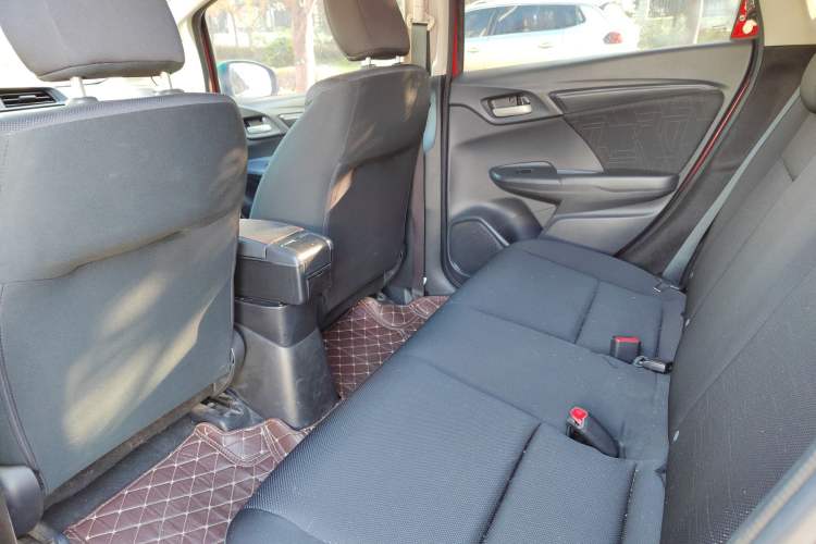 Used Honda Fit 2016 1.5L LX CVT Comfort Model
