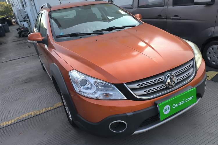 Used Dongfeng Aeolus H30 2012 CROSS 1.6L Automatic Luxury Model