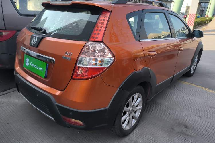 Used Dongfeng Aeolus H30 2012 CROSS 1.6L Automatic Luxury Model