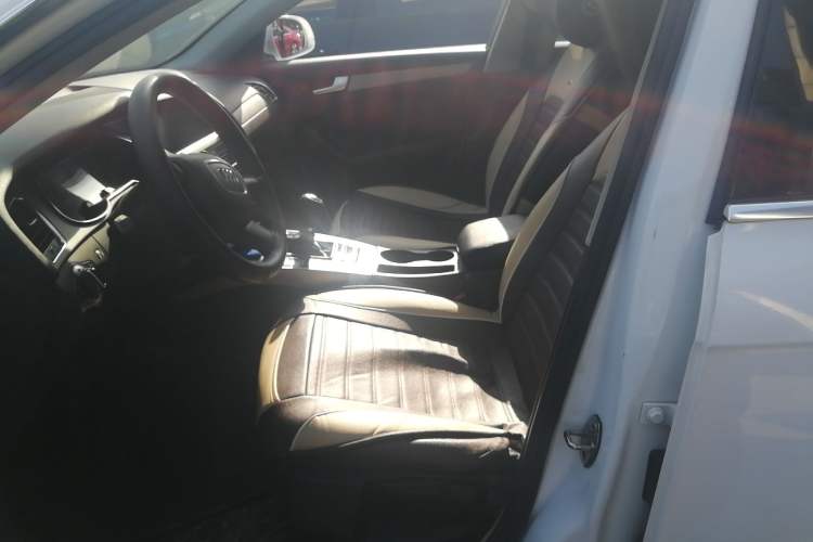 Used Audi A4L 2013 30 TFSI Manual Comfort Model
