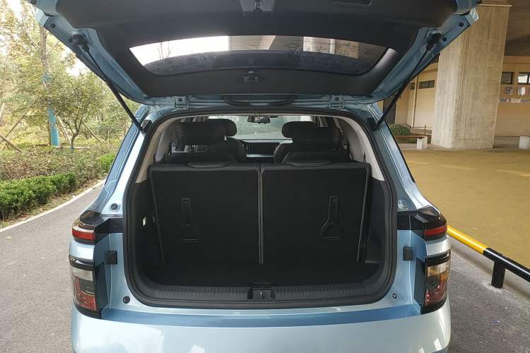 Used Baojun RM-5 2019 1.5T CVT Elite Version with 24-Hour Online Service 6 Seats