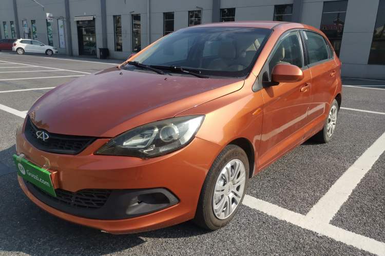 Used Chery Fengyun 2 2013 Hatchback 1.5L AMT Ruìyì Edition