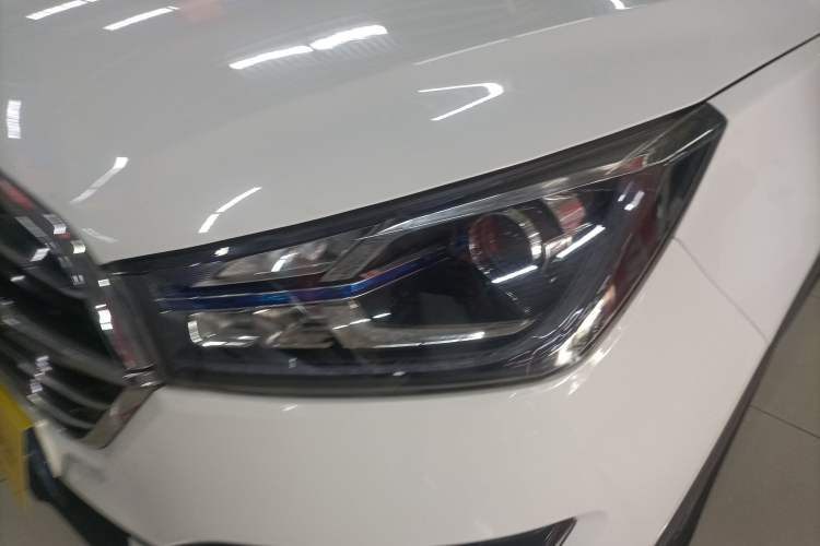 Used Zotye T300 2019 1.5L Manual "Xiao Qiang" Edition Left Front Headlight