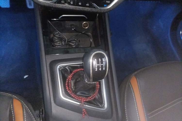 Used Zotye T300 2019 1.5L Manual "Xiao Qiang" Edition Gear Lever