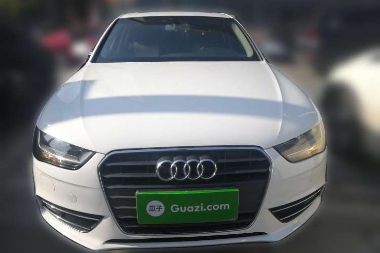Used Audi A4L 2013 30 TFSI Manual Comfort Model
