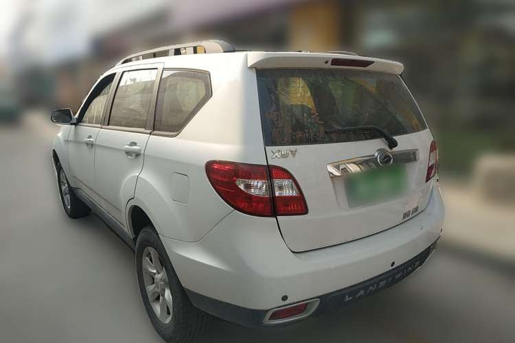 Used Land X8 2014 Explorer Edition 2.0T Gasoline 4x2 Luxury Model
