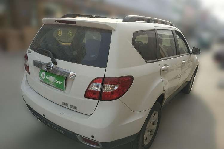 Used Land X8 2014 Explorer Edition 2.0T Gasoline 4x2 Luxury Model
