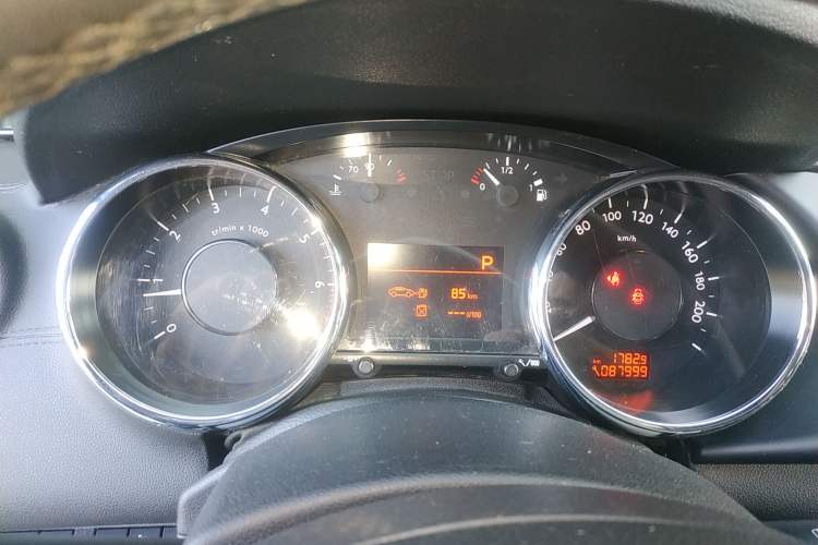 Used Peugeot 3008 2013 2.0L Automatic Trend Edition
