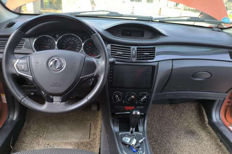 Used Dongfeng Aeolus H30 2012 CROSS 1.6L Automatic Luxury Model