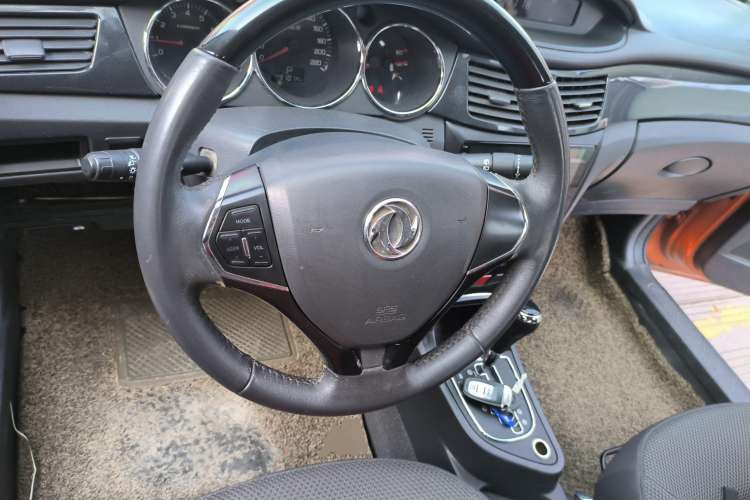 Used Dongfeng Aeolus H30 2012 CROSS 1.6L Automatic Luxury Model