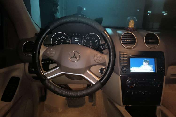 Used Mercedes-Benz M-Class 2008 ML 350 4MATIC Luxury Model
