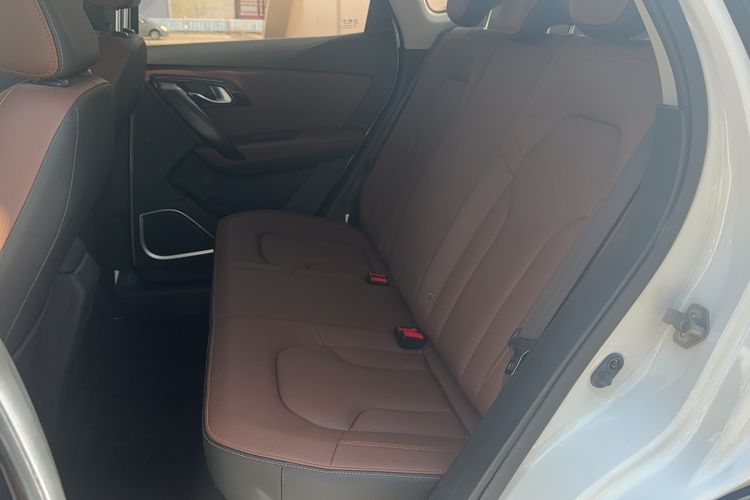 Used FAW Senya R7 2017 1.6L Automatic Luxury Model
