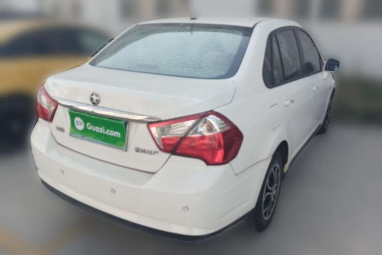 Used Venucia D50 2012 1.6L Manual Comfort Edition
